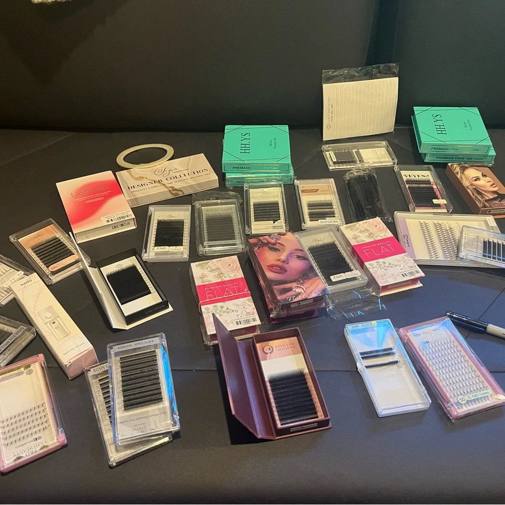 Eyelash Extension Tools Bundle – Tweezers, Brushes & Accessories Lot